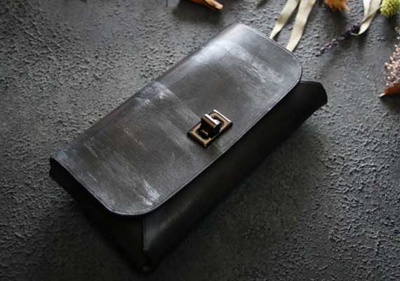 未来型革財布