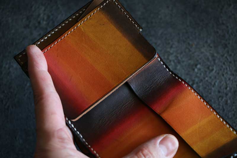 出し入れしやすいカード入れ